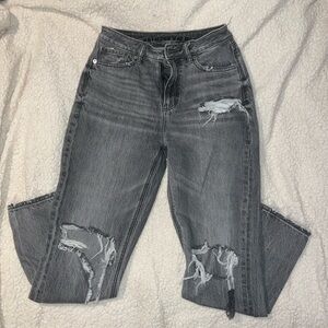 American Eagle Real Good Mom Jeans